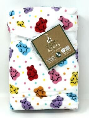 Deborah Connolly Gummy Bear Hand Towels 2 Pcs NWT Multicolor Gummies Candy
